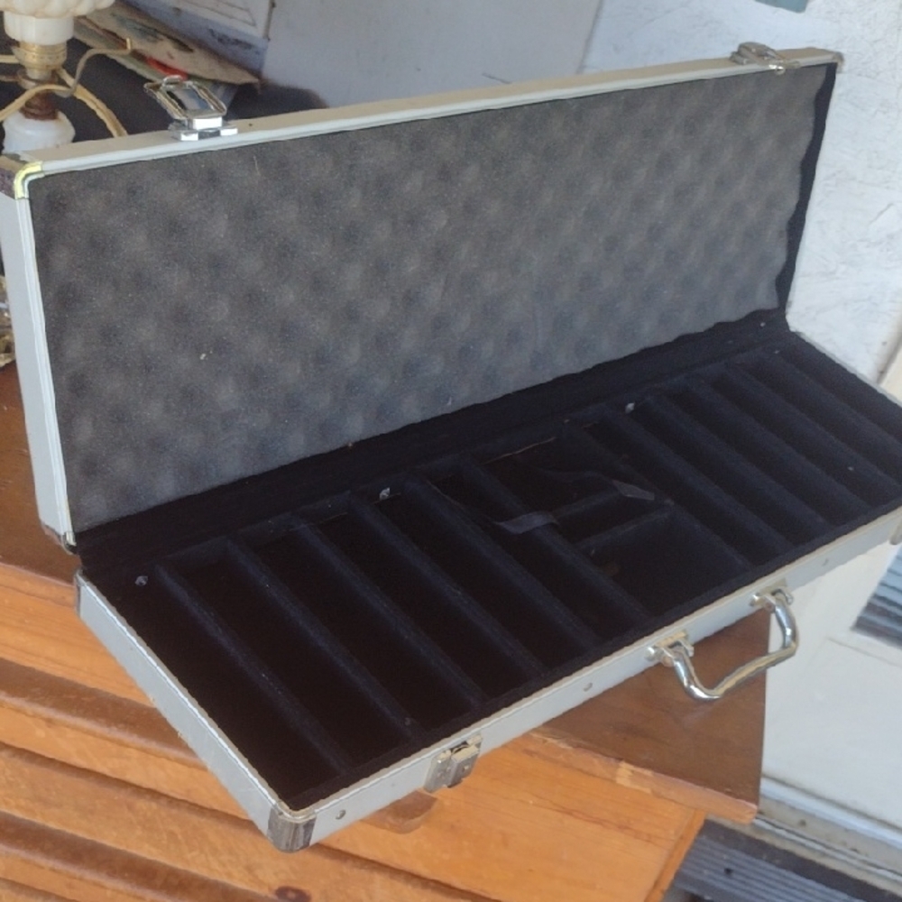 Extra Large Silver Portable Aluminum Equipment Case